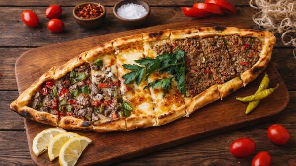 Karışık Pide